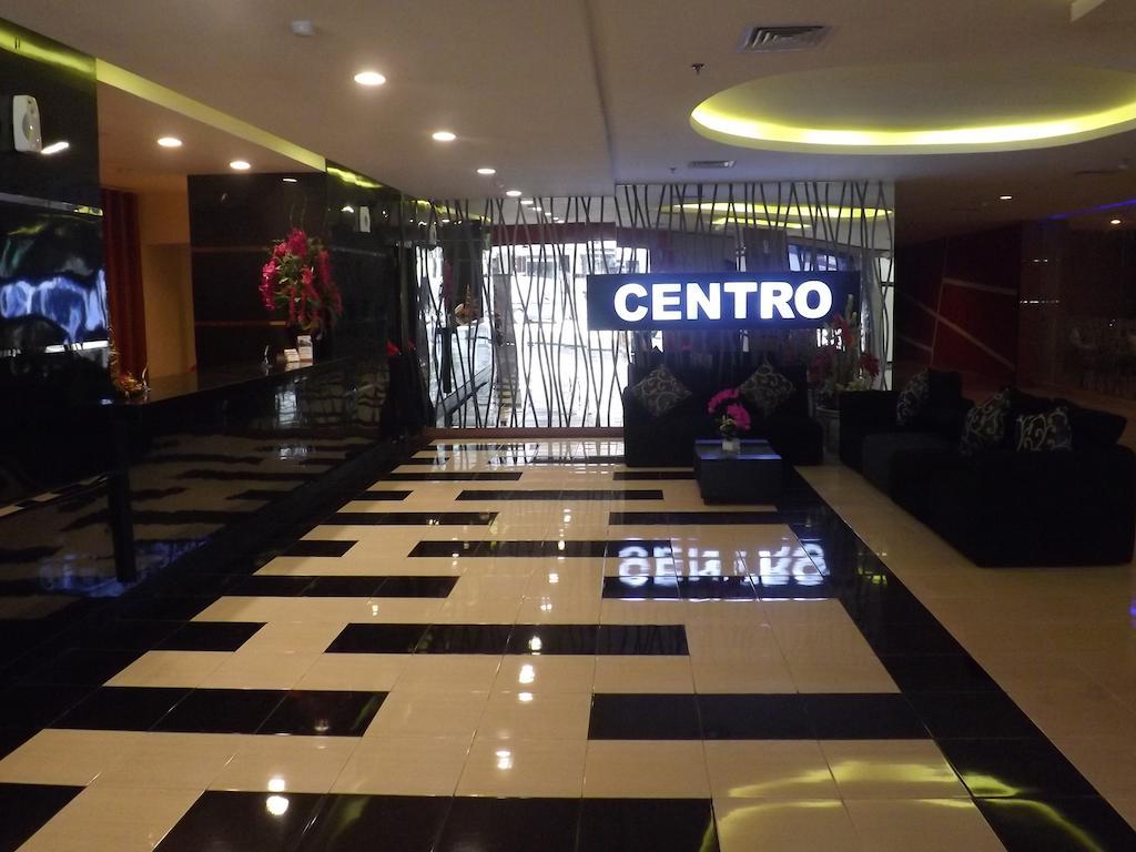 Quin Centro Hotel Палембанг Екстериор снимка